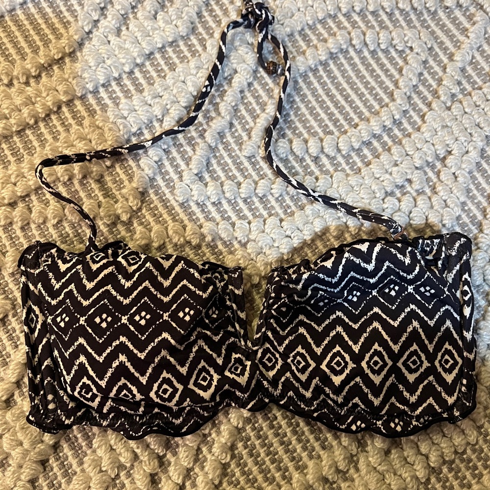 NWOT Eberjay Bikini Swim Top